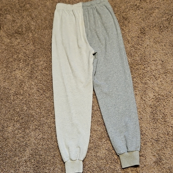 Superdown Renna Two Tone Sweat Pants - Picture 12 of 12